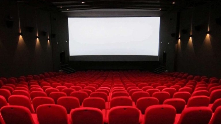 Cinema-Sala-e1511375546118